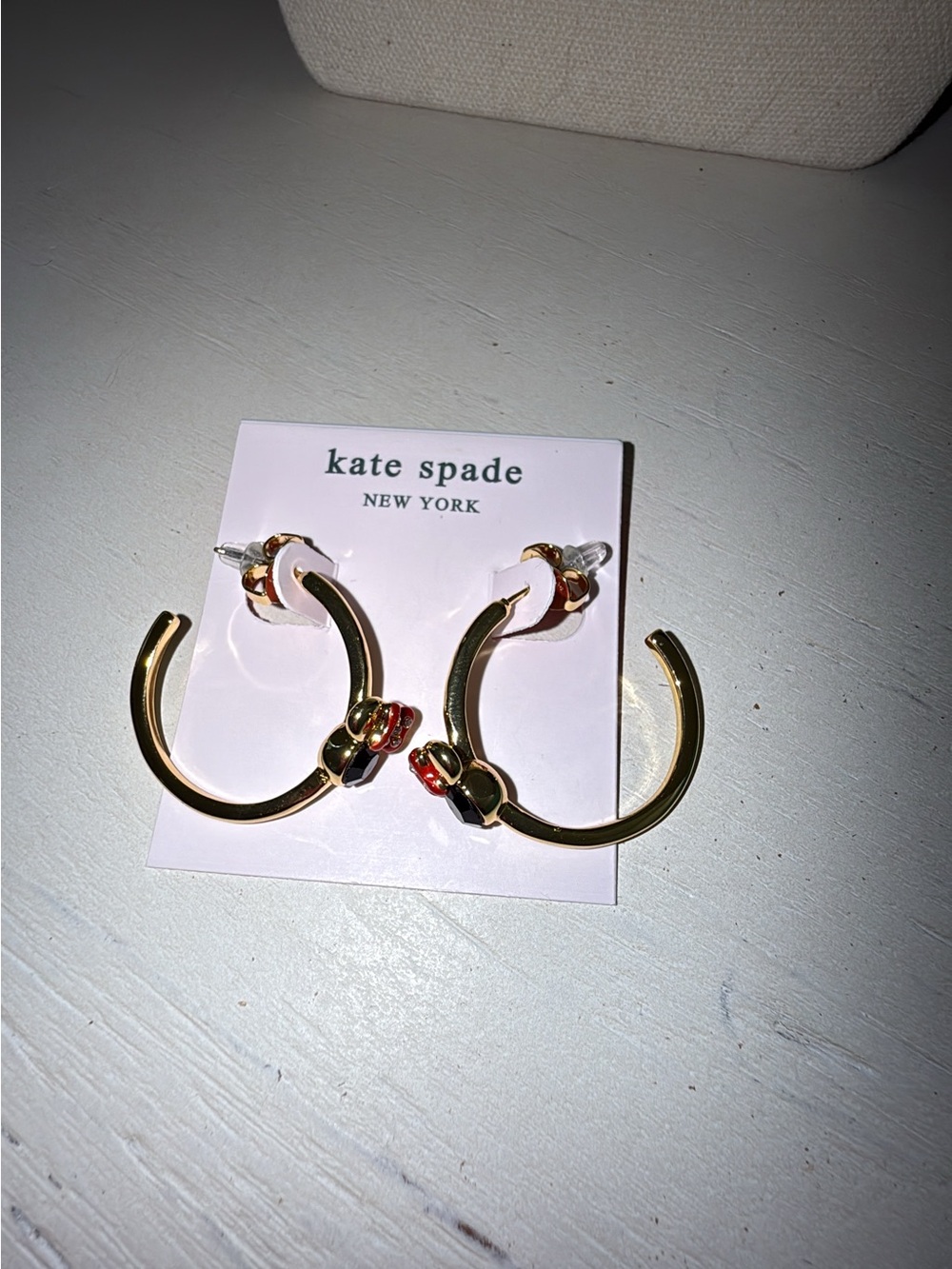 Kate spade Minni Mouse hoop earrings brand new - Picture 3 of 6